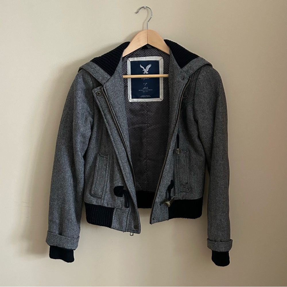 American Eagle Outfitters Gray Black Zip Up Outerwear Button Jacket